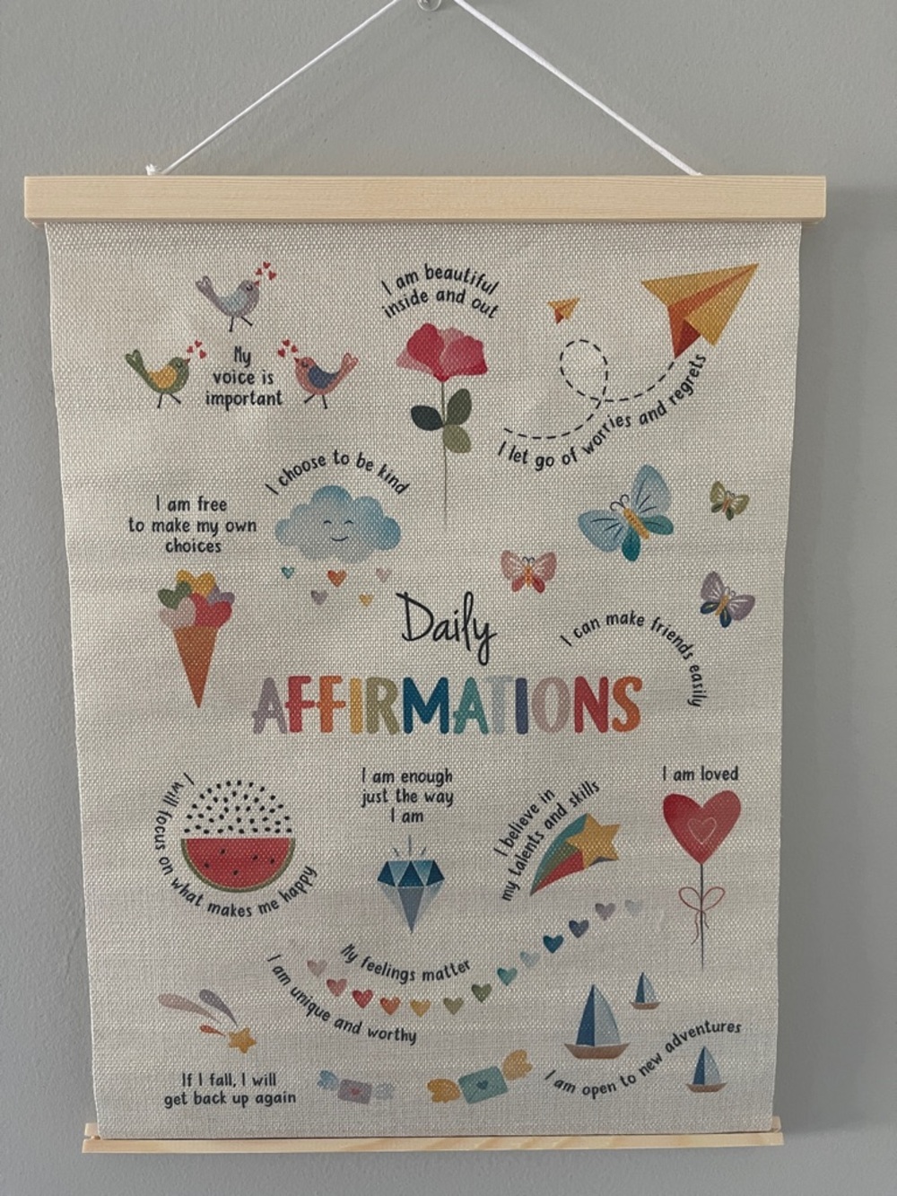 NEW Wall Hanging — Daily Affirmations 🌺